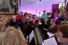 Marijke-koor-kerk-Leyweg-14-12-2014_094